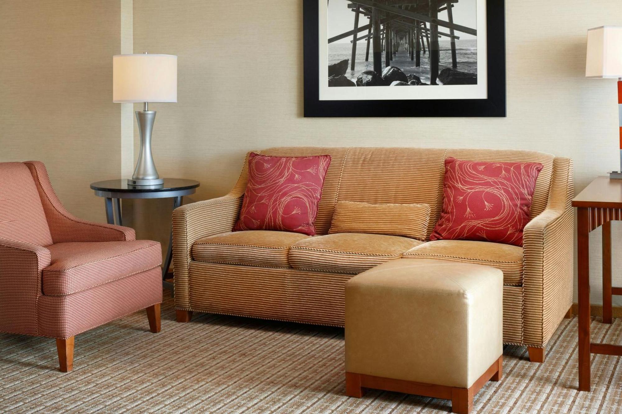 One-Bedroom Suite Two Double Beds Sofa Bed Balcony