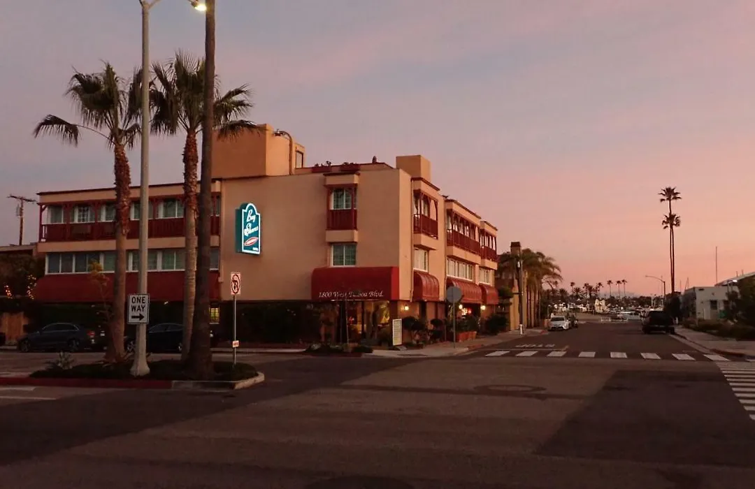 Bay Shores Peninsula Hotel-1